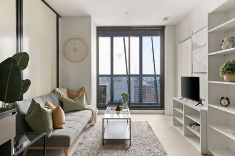 A Chic & Comfy 2BR Apt On Collins With City Views - Melbourne Tourism 0