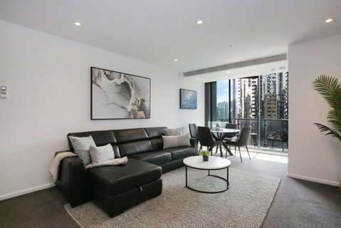 A Modern 2BR Apt With City Views FREE Parking - Melbourne Tourism 4