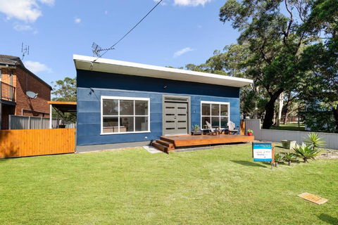Abode Callala Beach Jervis Bay - 100m To Beach! - Melbourne Tourism 0