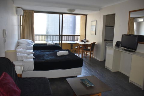 Accommodation Sydney City Centre Hyde Park Plaza Pet Friendly Studio With Balcony Apartment - Melbourne Tourism 4