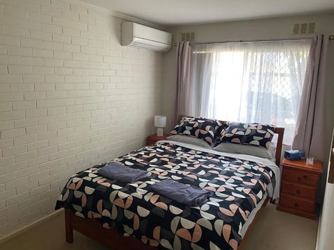 Affordable Inglewood Apartment+Pool - Melbourne Tourism 1