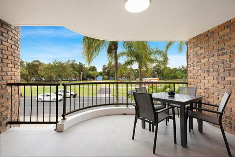 A Perfect Stay - Pacific Blue - Melbourne Tourism 0