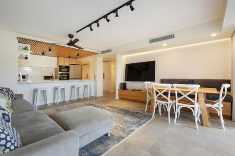 A Perfect Stay - Pacific Blue - Melbourne Tourism 2