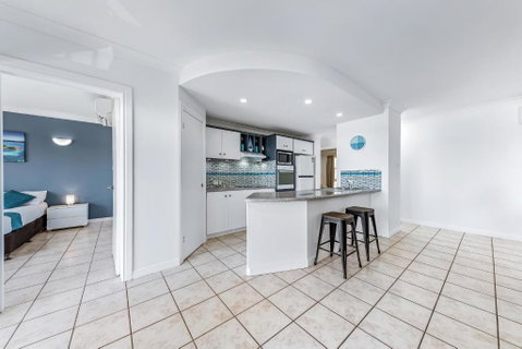 Airlie Ocean Paradise - Melbourne Tourism 3