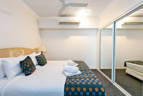 Alassio Poolside Resort - Palm Cove Beachfront Oasis - Melbourne Tourism 1