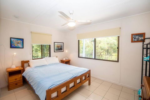 Allamanda Cottage - Close To Beach - Pet Friendly - Melbourne Tourism 3