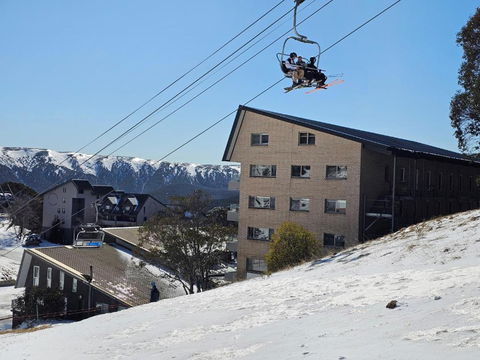 Alpine View Apartments - Melbourne Tourism 0