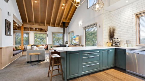 Altitude - Melbourne Tourism 2