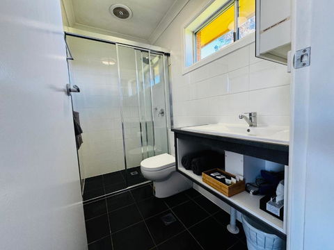 Altona Motel - Melbourne Tourism 1