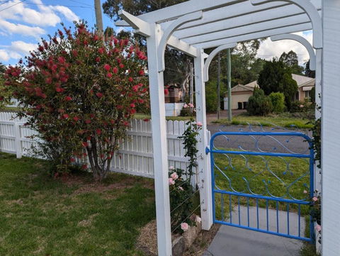 Amiens Cottage. Queenslander, Charming, Central. - Melbourne Tourism 1