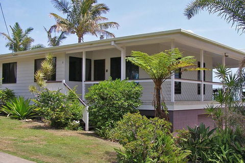 AMITY TREETOPS - Melbourne Tourism 3