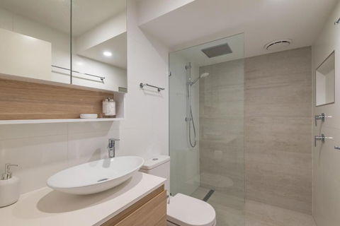 Anchorage - Riverfront Luxury On Gympie Terrace - Melbourne Tourism 3