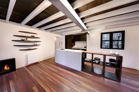 Ancient Future Style At Warby Sabi - Melbourne Tourism 3