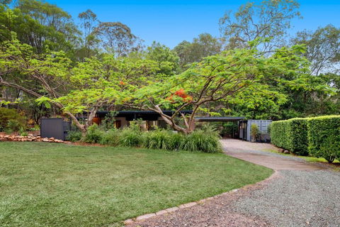 Anembo Country Cottages - Melbourne Tourism 2