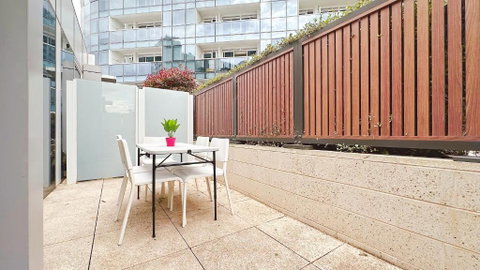 Arden Garden 2B2B1C Apartment By GoodLive - Melbourne Tourism 2