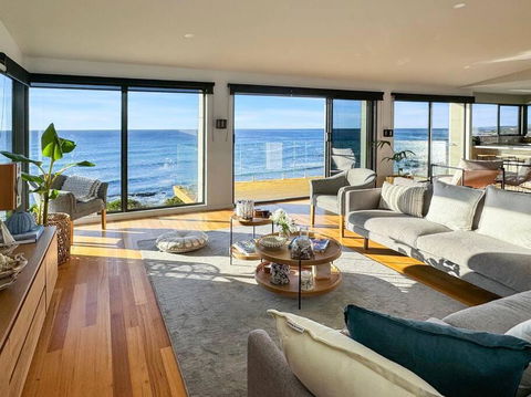 Ava - Luxe Oceanfront Beach House - Melbourne Tourism 0