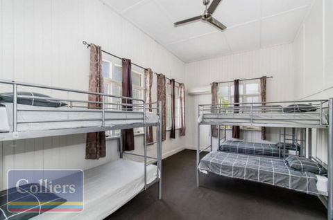 Avenues Xchange - Melbourne Tourism 3