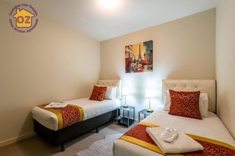 Aussie Escape Apartments-Skyline Collins Tower - Melbourne Tourism 4