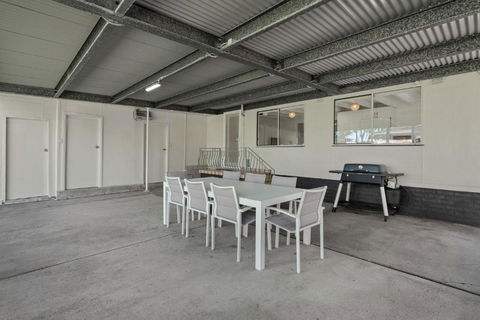Baci Al Mare Pet Friendly 3 Mins Walk To Beach - Melbourne Tourism 1