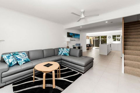 BARBADOS Ultimate Laid-back Holiday - Flat Stroll To River - Melbourne Tourism 0