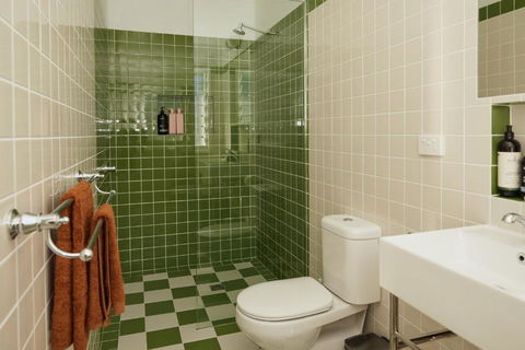 BAY PROPERTIES . The Sailor Shack - Melbourne Tourism 4