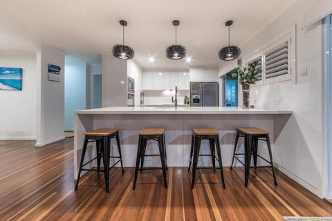 Hayman Views - Melbourne Tourism 18