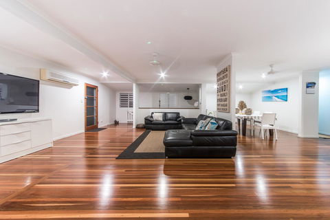 Hayman Views - Melbourne Tourism 19