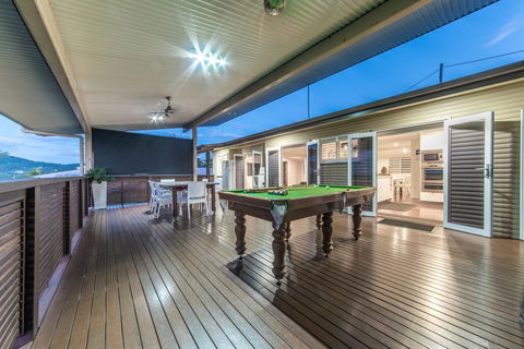 Hayman Views - Melbourne Tourism 20