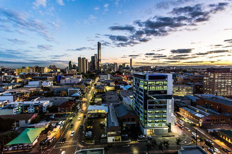 M&A Apartments - Melbourne Tourism 25