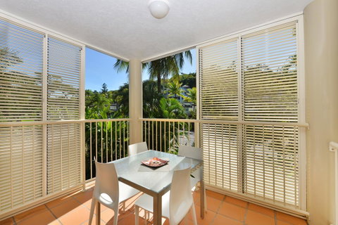 Port Douglas Apartments - Adults Only Oasis - Melbourne Tourism 6
