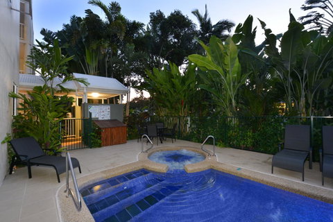 Port Douglas Apartments - Adults Only Oasis - Melbourne Tourism 19