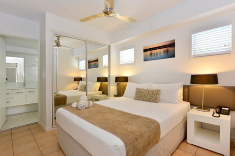 Port Douglas Apartments - Adults Only Oasis - Melbourne Tourism 29