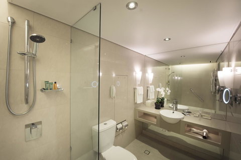 Hilton Cairns - Melbourne Tourism 16