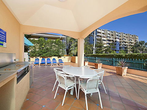 Aruba Surf Resort - Melbourne Tourism 14