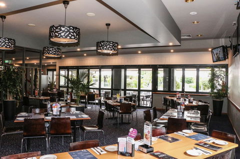 Salisbury Hotel Motel - Melbourne Tourism 5