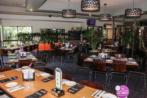 Salisbury Hotel Motel - Melbourne Tourism 4