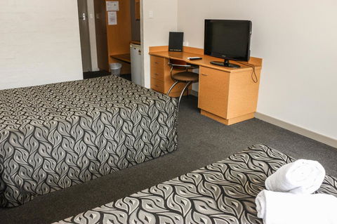 Salisbury Hotel Motel - Melbourne Tourism 16