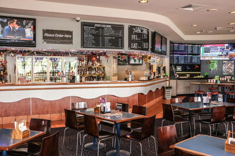 Salisbury Hotel Motel - Melbourne Tourism 29