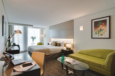 The Point Brisbane Hotel - Melbourne Tourism 13