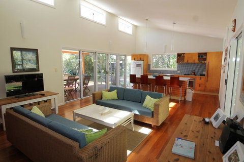 The Boarding House - Melbourne Tourism 5