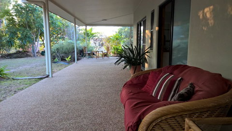 Magnetic Island Bed And Breakfast - Melbourne Tourism 9