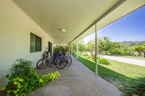 Magnetic Island Bed And Breakfast - Melbourne Tourism 21