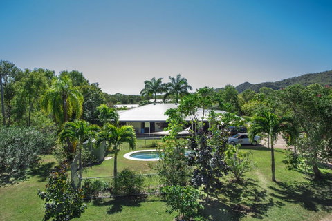 Magnetic Island Bed And Breakfast - Melbourne Tourism 1
