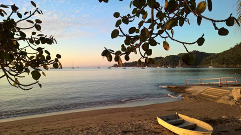 Magnetic Island Bed And Breakfast - Melbourne Tourism 10