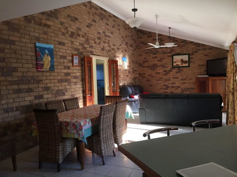 The Woorim Beach House - Melbourne Tourism 2