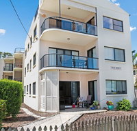 Quiet location across from waterfront - South Esp Bongaree - Melbourne Tourism