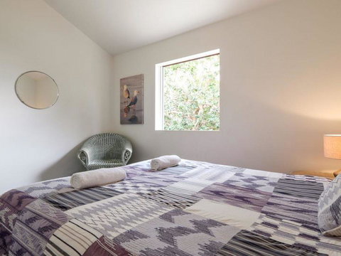 Beachies 3 - Melbourne Tourism 8