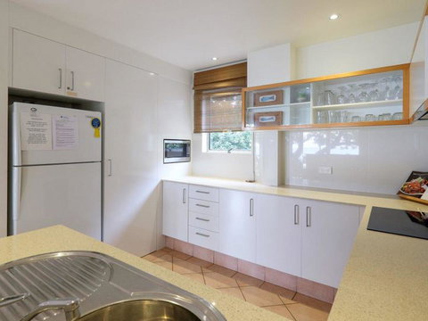 Beachies 3 - Melbourne Tourism 13