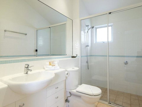 Beachies 3 - Melbourne Tourism 5