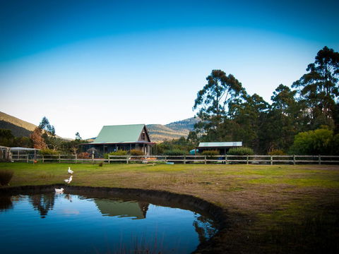 Parnella Adventure Bay, Bruny Island - Melbourne Tourism 16